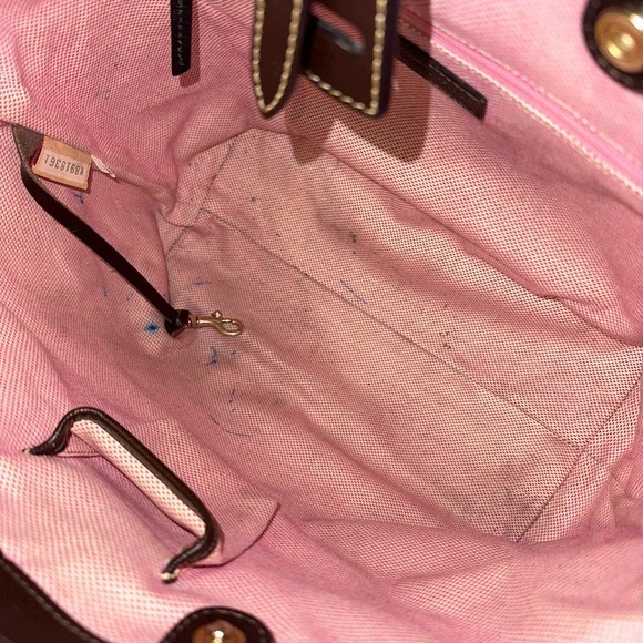 Dooney & BOURKE Signature Canvas Print Tote Bag - Picture 7 of 10